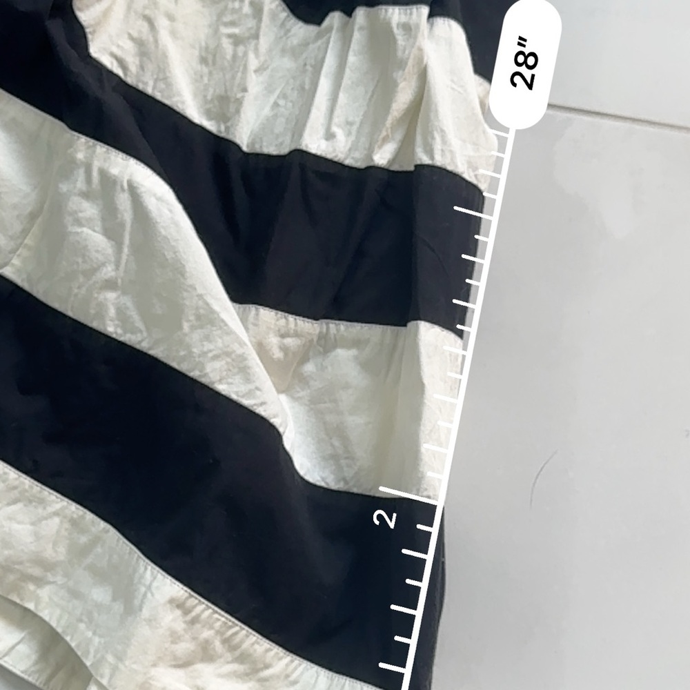 Black and White Striped Skirt - Picture 6 of 7